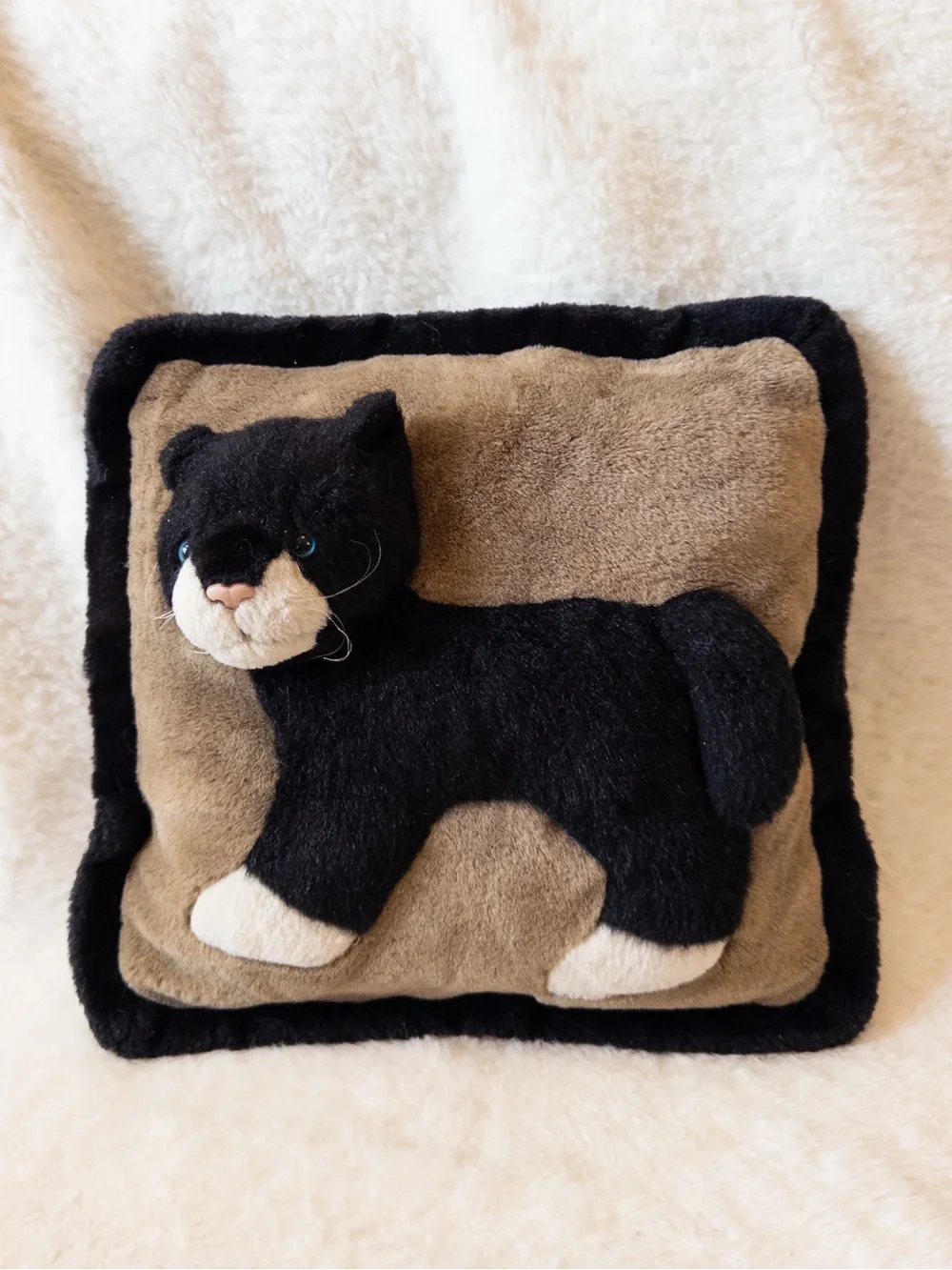 Vintage JAAG Plush Black & White Tuxedo Cat 3D Pillow | Great Condition